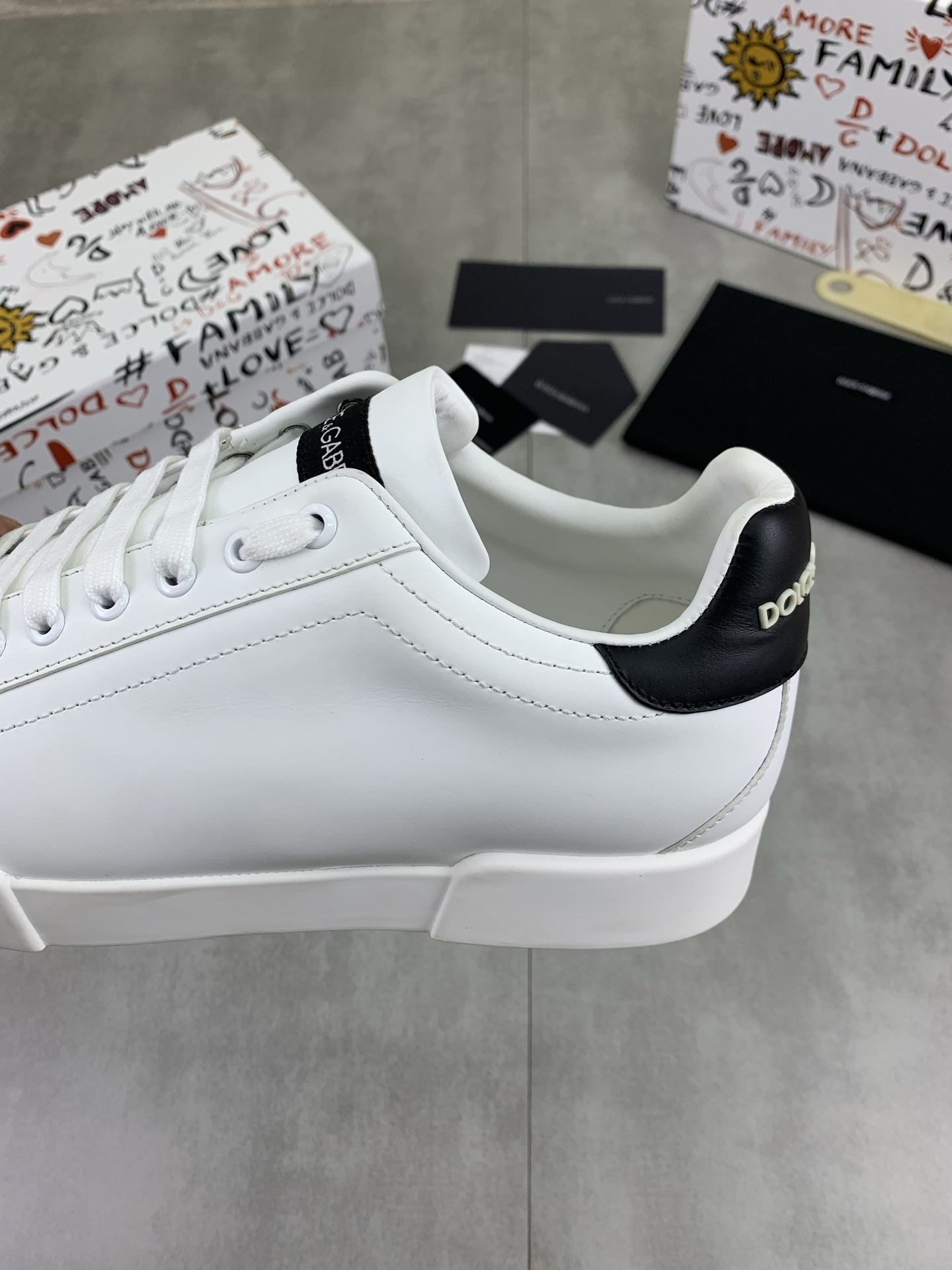 olce & Gabbana shoe